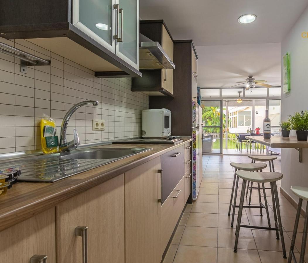 Apartamento El Oasis Vip-トレモリノス エクステリア 写真