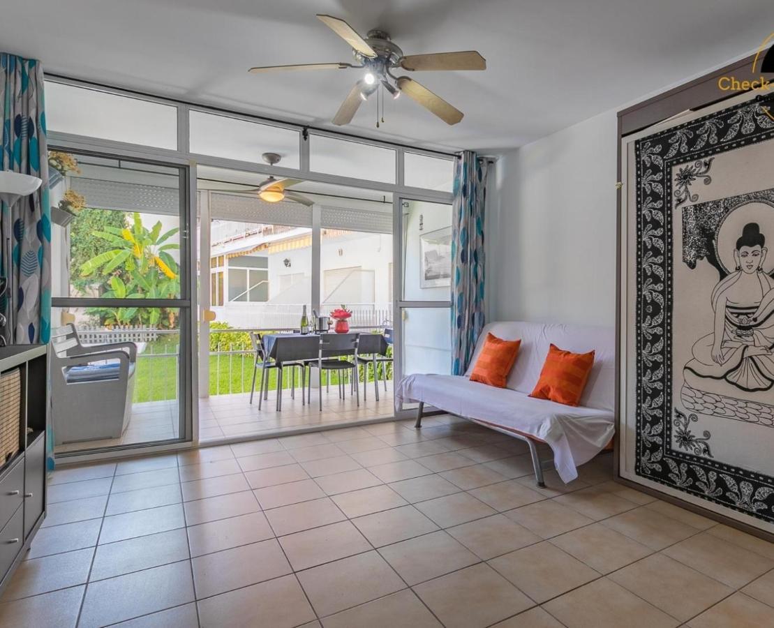 Apartamento El Oasis Vip-トレモリノス エクステリア 写真